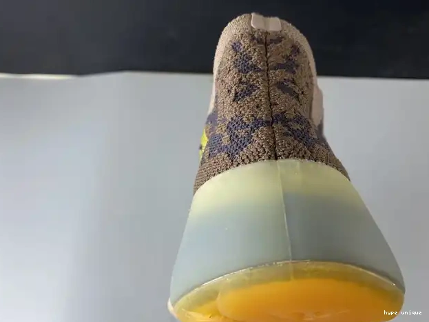 hype ADIDAS GOLD NON-REFLECTIVE BOOST 380 FZ4982 YEEZY 'COFFEE 0325